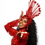 Bellinha Delfim é a nova Rainha de Bateria da Unidos do Viradouro