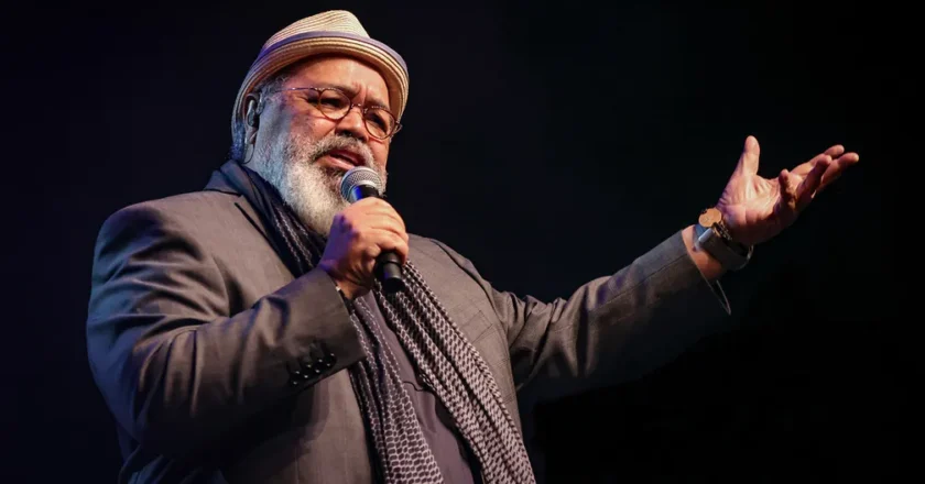 Palácio Capanema recebe a parada do samba com  show de Jorge Aragão 