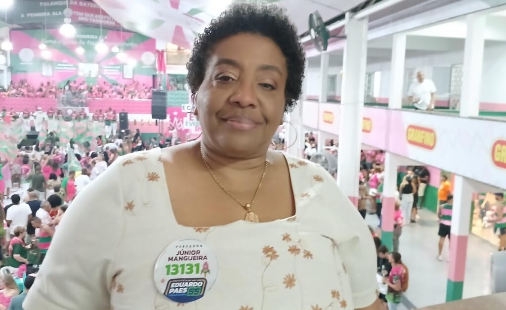 Mangueira lança aplicativo e aposta em inovação e tecnologia para aproximar escola, comunidade e torcida